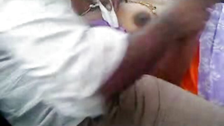 Mama wa kambo alifurahia kufanya mapenzi na mwanawe mdogo wa kambo.