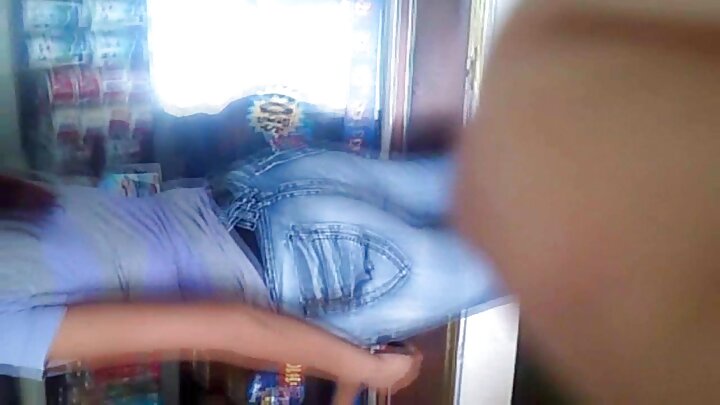 Mrembo mrembo anapanda uume na kupigwa na creampie baada ya ngono